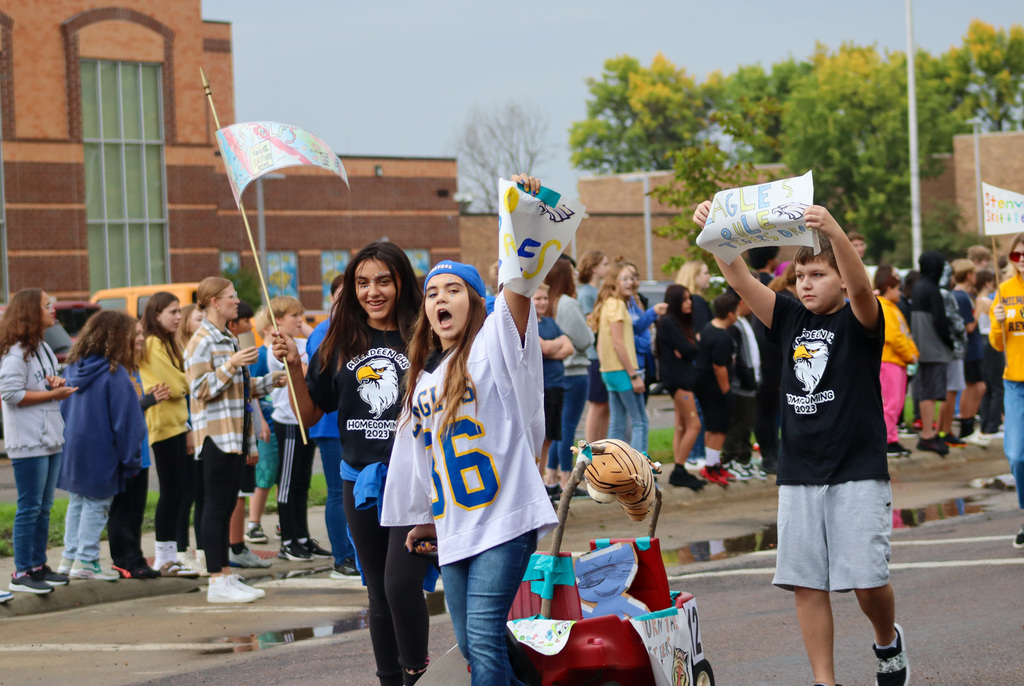Simmons students marching in the SMS parade