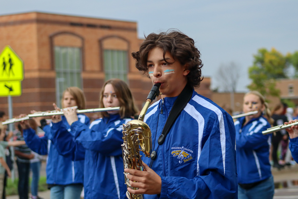 Simmons band members during SMS Parade